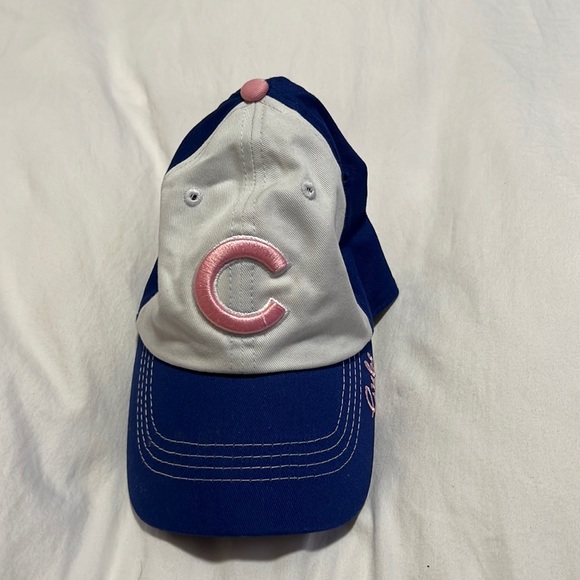Women’s Cubs Baseball Cap - Picture 1 of 3